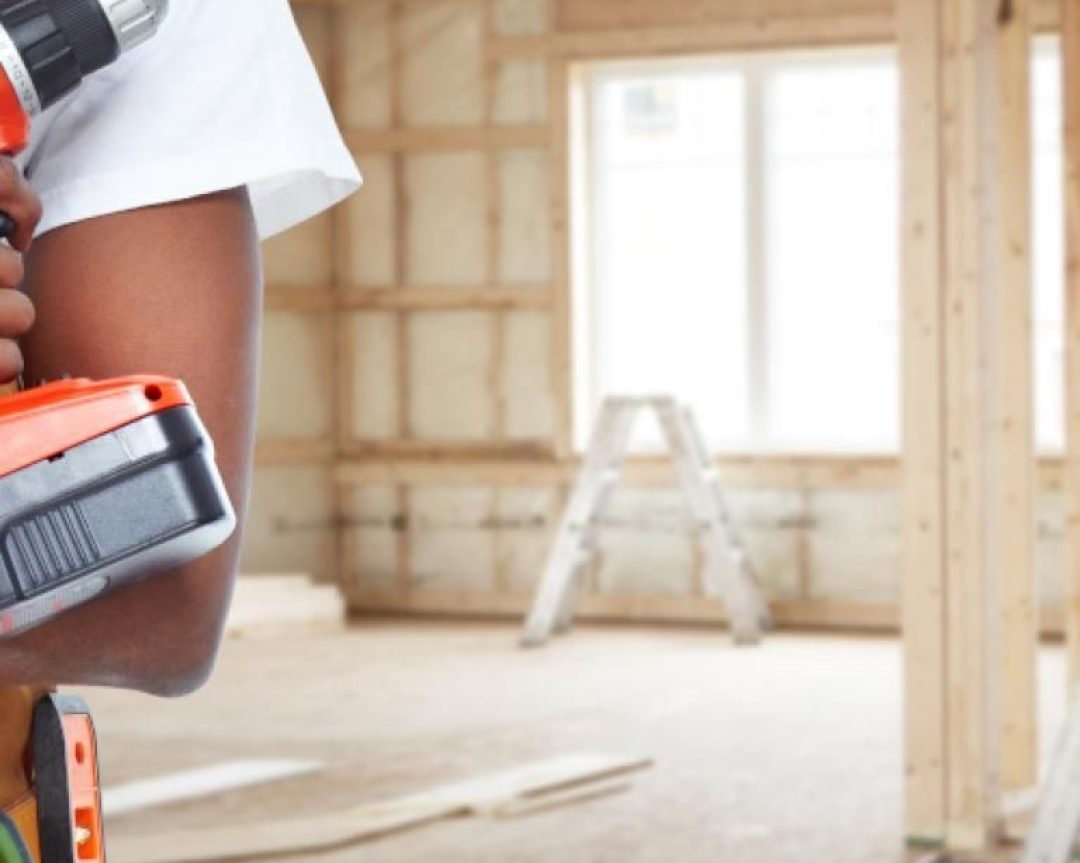 Ανακαινίσεις σε πολυκατοικία: Πότε χρειάζεται συναίνεση όλων;