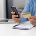 Υποχρεωτική Τραπεζική Πληρωμή Ενοικίων από το 2026 – Τι πρέπει να ξέρουν ιδιοκτήτες & ενοικιαστές